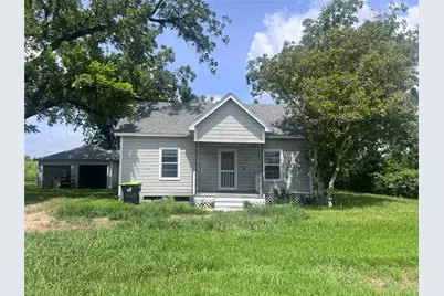 709 S Harrison Lane, Wharton, TX 77488 - Photo 2
