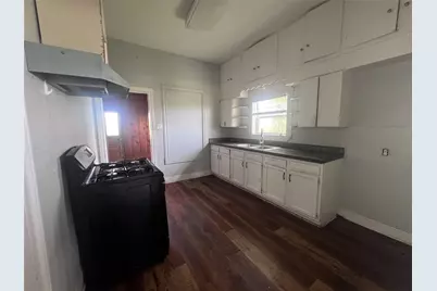 709 S Harrison Lane, Wharton, TX 77488 - Photo 6