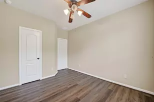 6826 Sorrelwood Ln, Sugar Land, TX 77479 - Photo 34