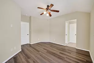 6826 Sorrelwood Ln, Sugar Land, TX 77479 - Photo 26