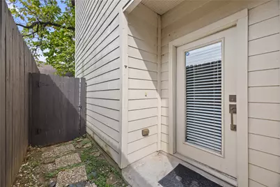 2311 McIlhenny Street, Houston, TX 77004 - Photo 6