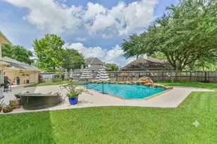 13415 Scenic Glade Dr, Houston, TX 77059 - Photo 44