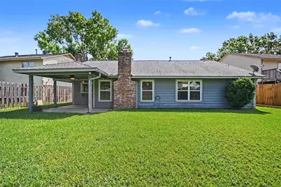 15330 Bratten Lane, Houston, TX 77598 - Photo 6