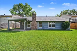 15330 Bratten Ln, Houston, TX 77598 - Photo 6