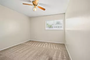 15330 Bratten Ln, Houston, TX 77598 - Photo 10