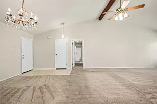 15330 Bratten Ln, Houston, TX 77598 - Photo 6