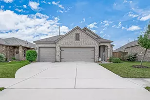 1214 Red Hills Dr, Rosharon, TX 77583 - Photo 2