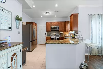 746 E Lake Drive, Livingston, TX 77351 - Photo 10