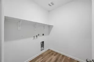 13502 Harefield Holw Trl, Houston, TX 77049 - Photo 36