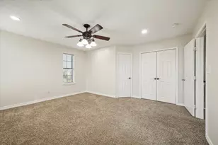216 Rue Orleans St, Baytown, TX 77520 - Photo 34