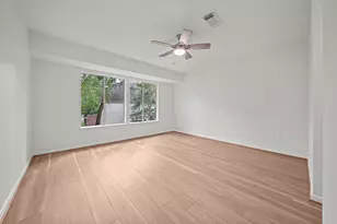 45 N Lakeridge Cir, The Woodlands, TX 77381 - Photo 30
