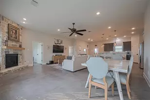 16702 Dipple Rd, Guy, TX 77444 - Photo 6