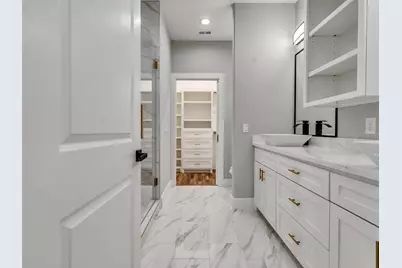 235 Hahlo Street, Houston, TX 77020 - Photo 16