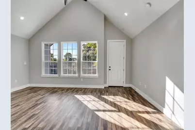 235 Hahlo Street, Houston, TX 77020 - Photo 10