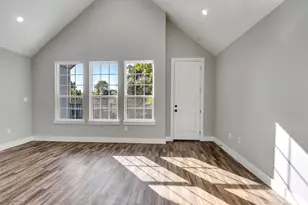 235 Hahlo St, Houston, TX 77020 - Photo 10