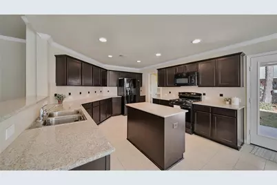 106 Knollbrook Circle, Montgomery, TX 77316 - Photo 6