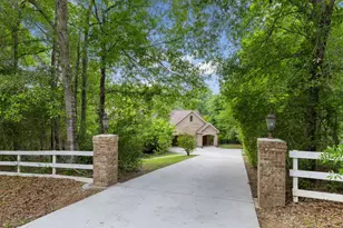 7421 Enchanted Stream Dr, Conroe, TX 77304 - Photo 2