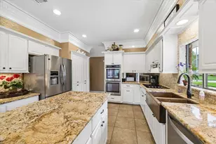 2519 Golden Pond Dr, Kingwood, TX 77345 - Photo 18