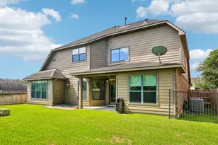 20922 Warwickshire Dr, Tomball, TX 77375 - Photo 44