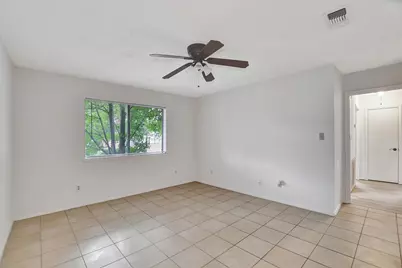 10302 Blue Oak Drive, Houston, TX 77065 - Photo 20