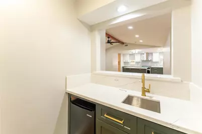 6119 S Braeswood Boulevard, Houston, TX 77096 - Photo 20