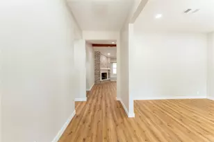 6119 S Braeswood Blvd, Houston, TX 77096 - Photo 6