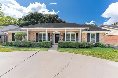 6119 S Braeswood Boulevard, Houston, TX 77096 - Photo 4