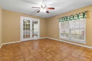 162 Bay Oak, Anahuac, TX 77514 - Photo 10