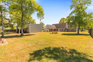 162 Bay Oak, Anahuac, TX 77514 - Photo 22