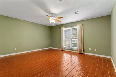 162 Bay Oak, Anahuac, TX 77514 - Photo 12