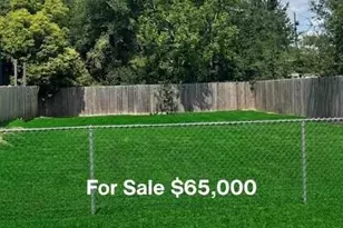 340 9th St, Dickinson, TX 77539 - Photo 1