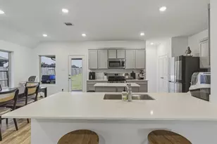 2004 Hyde Acres St, League City, TX 77573 - Photo 12
