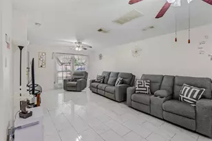 5603 Turner Oaks, Houston, TX 77085 - Photo 4