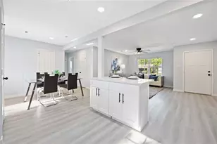 9405 Cathedral Dr, Houston, TX 77051 - Photo 10