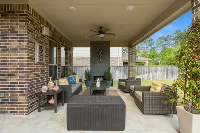 18 Trailing Lantana Place, The Woodlands, TX 77354 - Photo 14