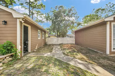 16103 Tibet Road, Friendswood, TX 77546 - Photo 32