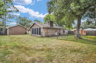 16103 Tibet Rd, Friendswood, TX 77546 - Photo 34