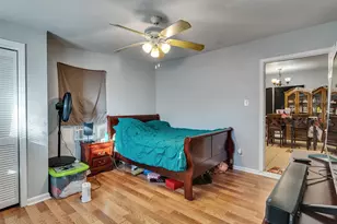 4323 Ave R 1/2, Galveston, TX 77550 - Photo 12