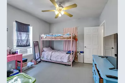 4323 Avenue R 1/2, Galveston, TX 77550 - Photo 16