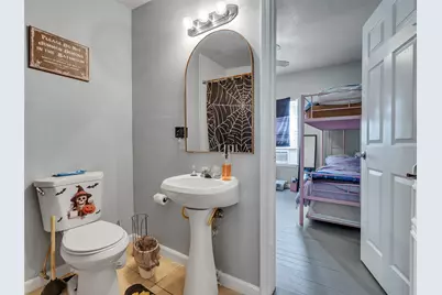 4323 Avenue R 1/2, Galveston, TX 77550 - Photo 14