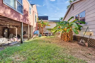 4323 Ave R 1/2, Galveston, TX 77550 - Photo 20