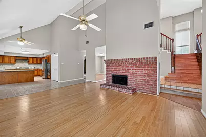 1535 Beaconshire Road, Houston, TX 77077 - Photo 10
