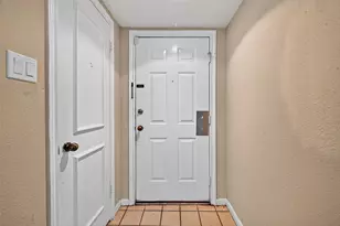 1535 Beaconshire Rd, Houston, TX 77077 - Photo 12