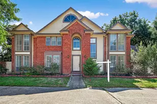 1535 Beaconshire Rd, Houston, TX 77077 - Photo 1