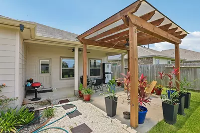 8806 Explorer Drive, Texas City, TX 77591 - Photo 28