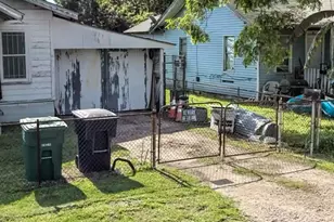 1301 Boulder St, Houston, TX 77012 - Photo 2
