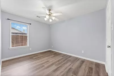 22014 Briarvine Court, Spring, TX 77389 - Photo 10