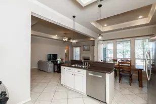 3699 Grayson Ln, Beaumont, TX 77713 - Photo 10