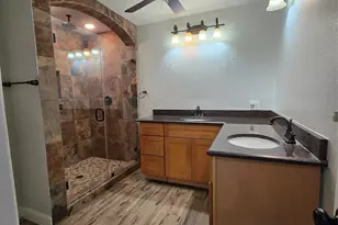 12410 Seaswept Dr, Houston, TX 77071 - Photo 20