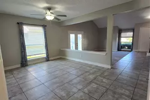 12410 Seaswept Dr, Houston, TX 77071 - Photo 4